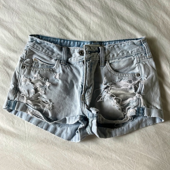 Light wash low-rise ripped mini shorts 🤍🪩🫧 - Picture 1 of 3